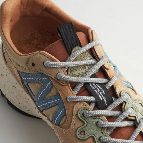 SOLIN Gray/Beige Flower MOUNTAIN フラワーマウンテン スニーカー