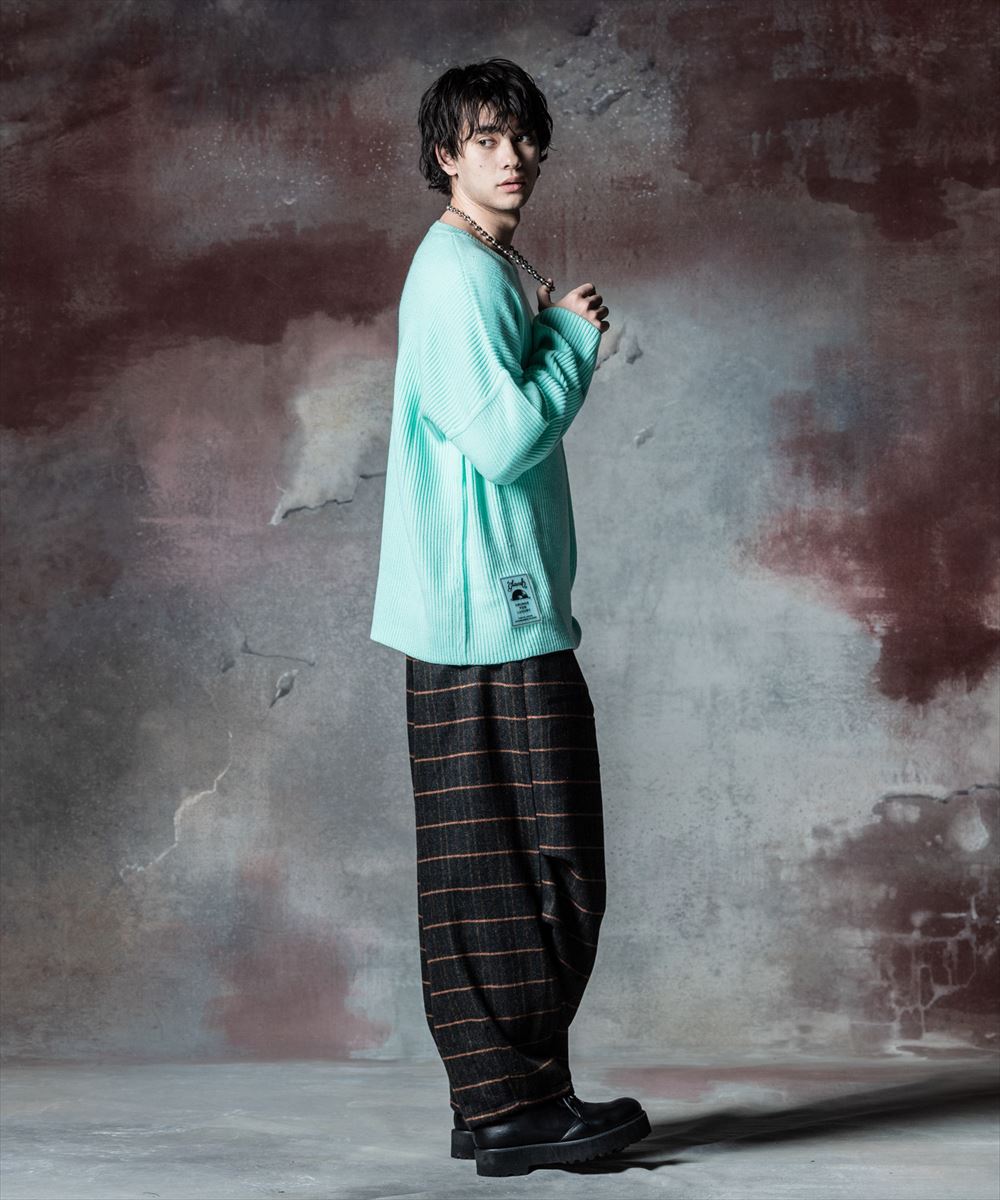 glamb グラム Rubber Tag Knit ラバータグニット