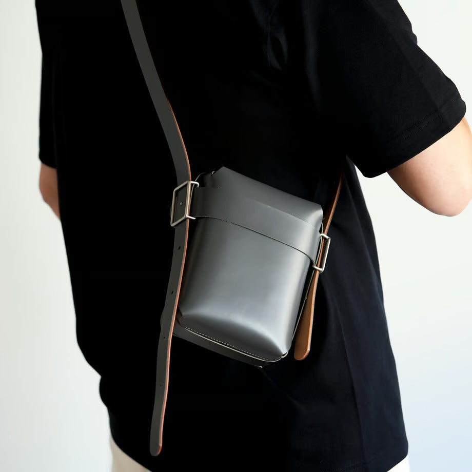 FABRIK ファブリック ミニショルダー バッグ UNIT / SLATE BAG
